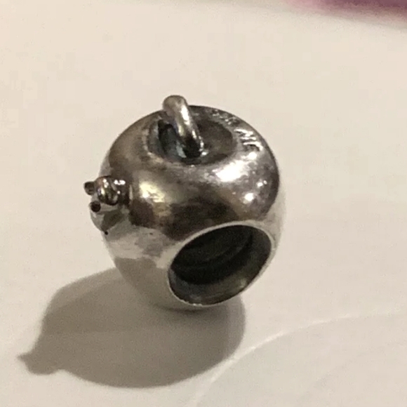 Pandora ALE Apple of my Eye Worm Charm - Picture 1 of 5